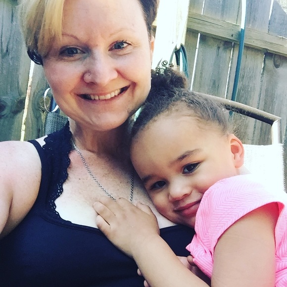 Meet your Posher, Christie - Picture 1 of 1